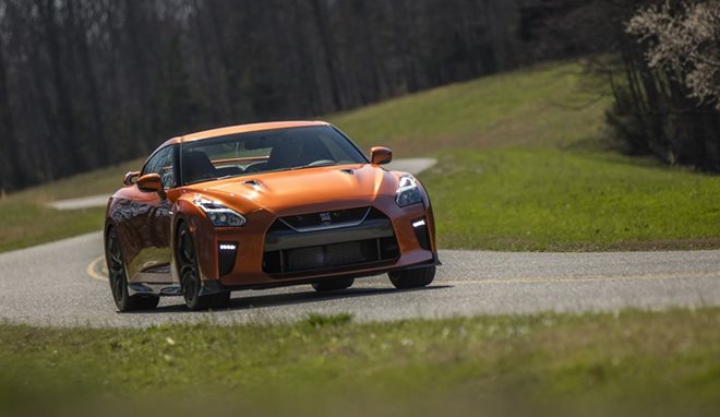 بالفيديو والصور نيسان GT-R بقوة أكبر