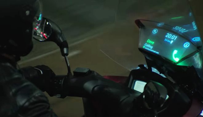 شاهد بالفيديو: زجاج سامسونج الذكي الذي يربط بي الهواتف الذكية و الدراجات النارية